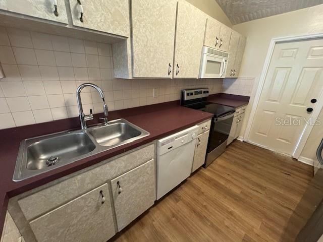 3306 N Highland Ave #3306 - Photo 3 of 21