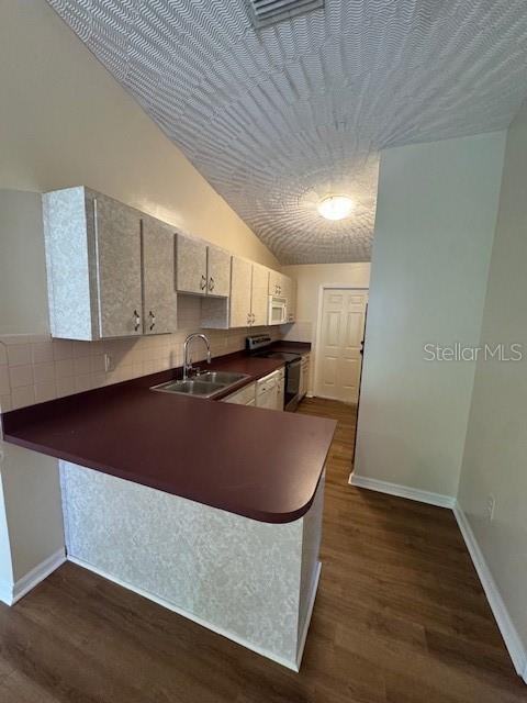 3306 N Highland Ave #3306 - Photo 6 of 21