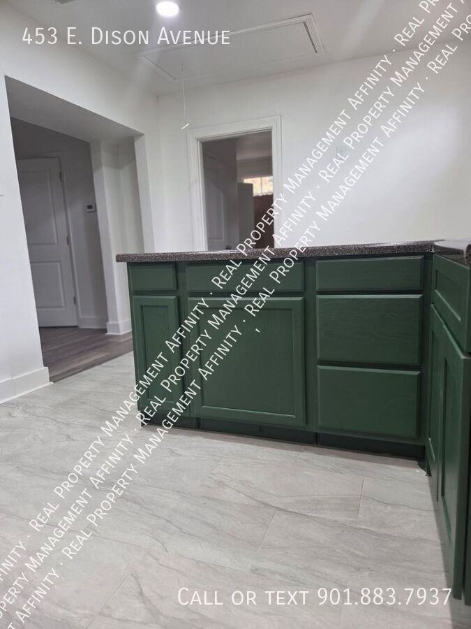 453 E Dison Ave - Photo 6 of 22