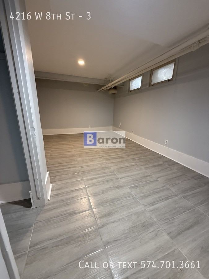4216 W 8th St #3 - Photo 5 of 16