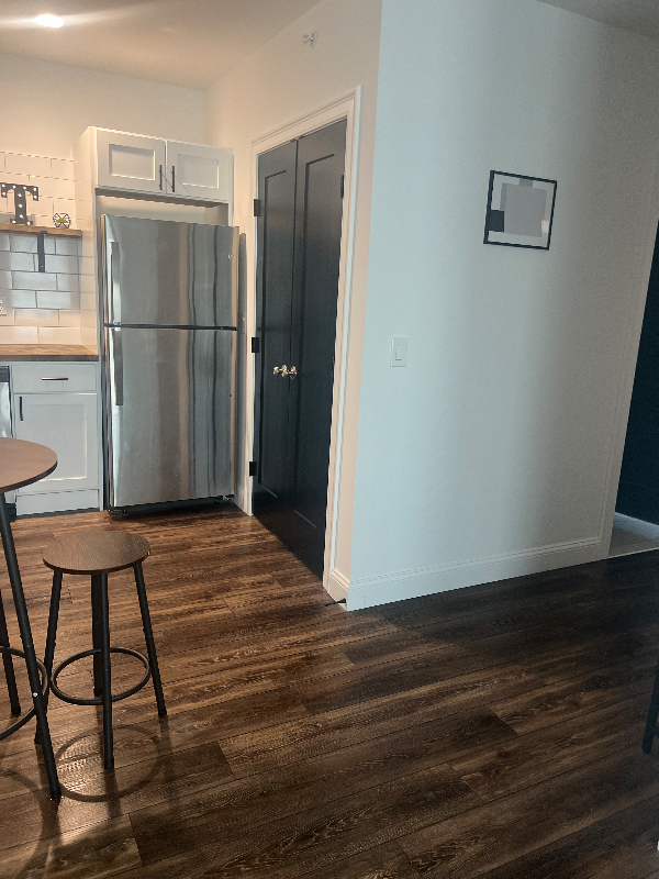 2 Pearl Street #4-102 - Photo 3 of 7