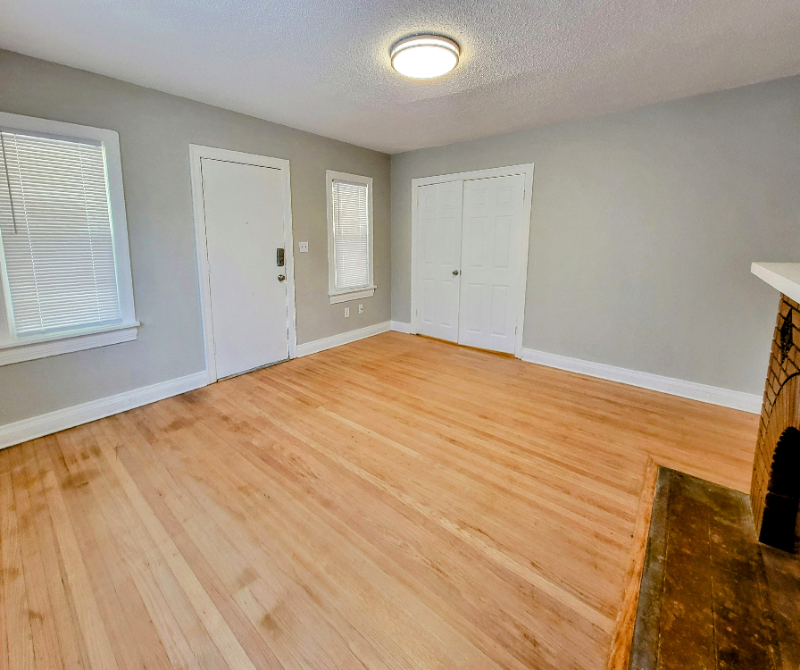 2528 Nw 11th St #2528 - Photo 3 of 18