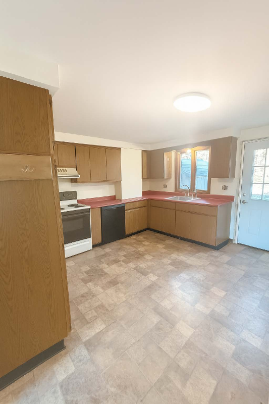 4 Poland Road #B - Photo 3 of 11