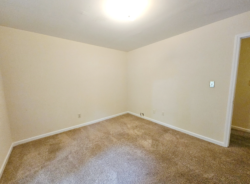 1421 Bogart St #B - Photo 5 of 10