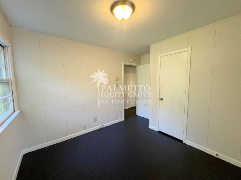 2217 E Gate City Blvd - Photo 5 of 19