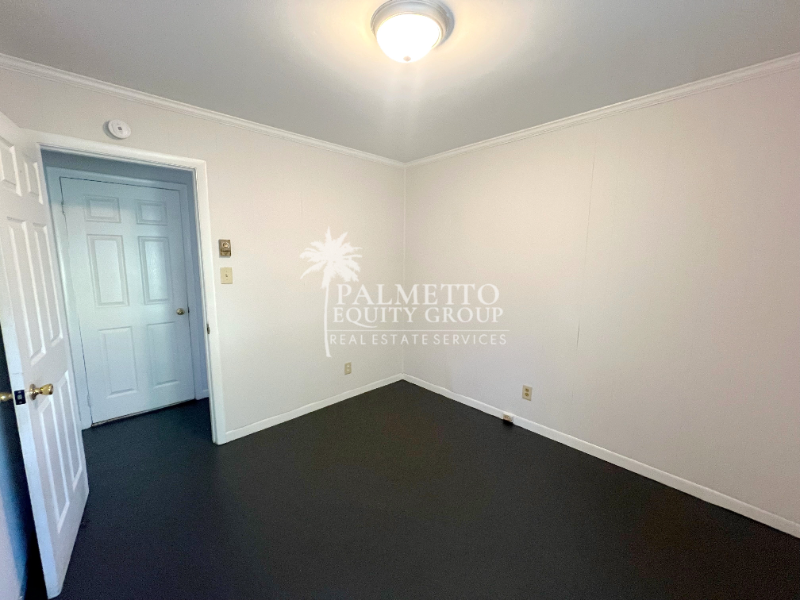 2217 E Gate City Blvd - Photo 7 of 19