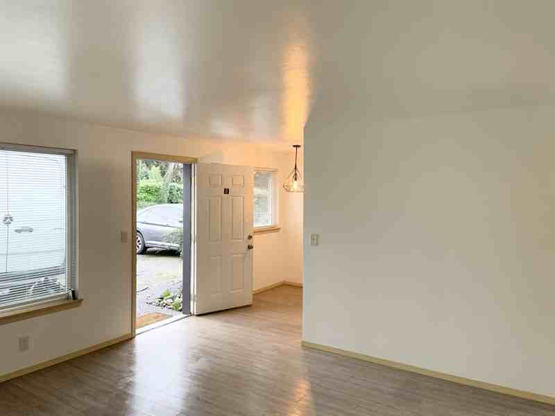 9222 Kenwood Dr Sw #B - Photo 4 of 15