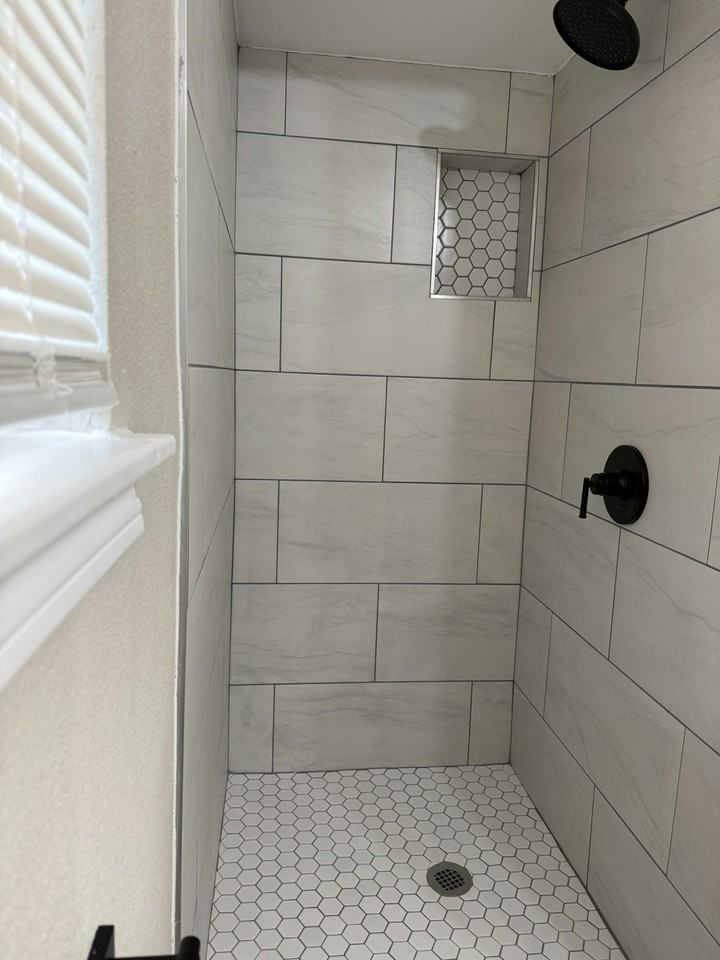 7907 Stagecoach Ln - Photo 5 of 10