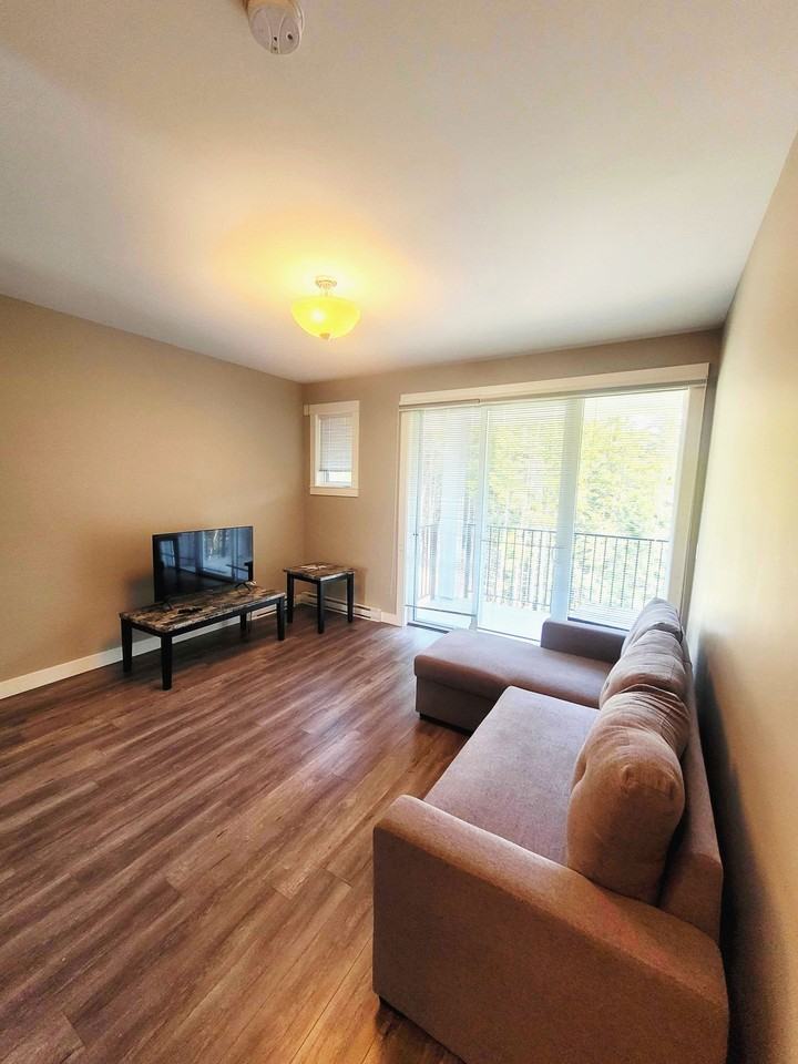 1 Baxter Avenue #1 - Photo 6 of 15