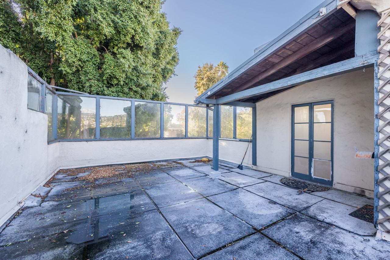 491 Crescent - Photo 3 of 28