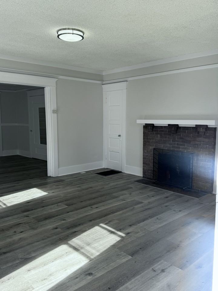 1251 N Detroit St #1251 - Photo 7 of 19