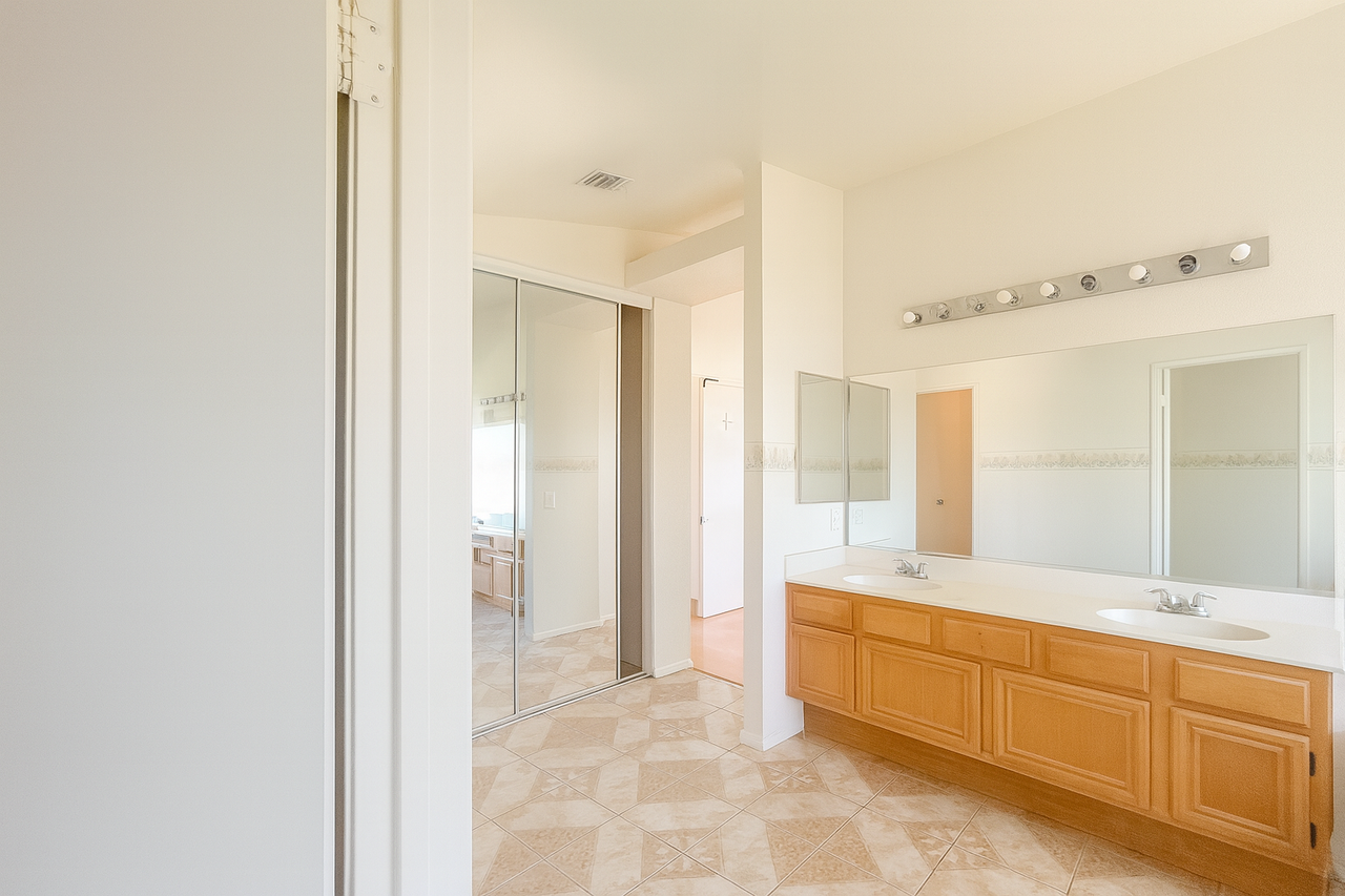 5625 Churchill Ct #NA - Photo 7 of 16