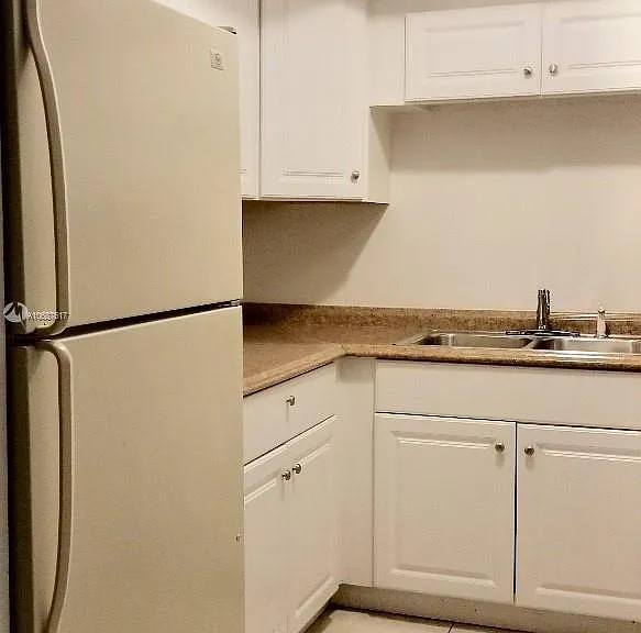 415 West Mcnab Road #415 - Photo 3 of 4