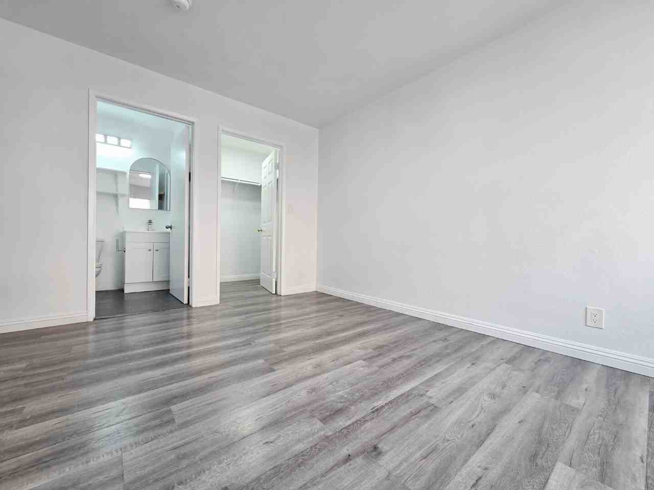 641 S Normandie Ave #4 - Photo 7 of 14