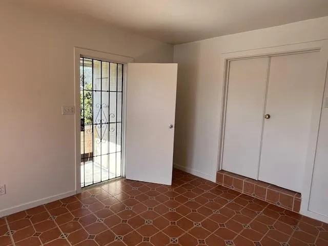 115 W Simpson St #B - Photo 3 of 14