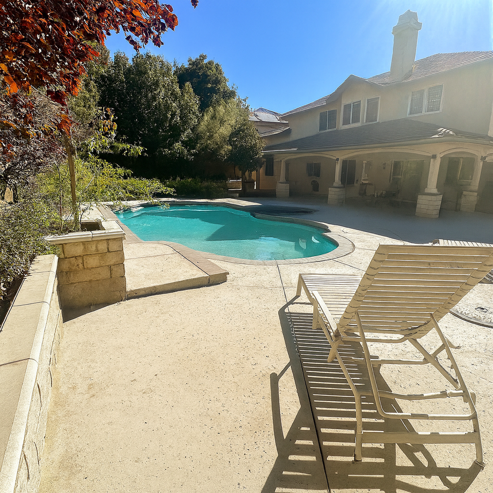 4011 Dee Dee Ct #NA - Photo 2 of 19