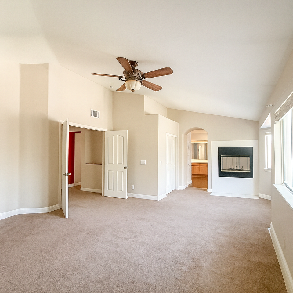 4011 Dee Dee Ct #NA - Photo 4 of 19
