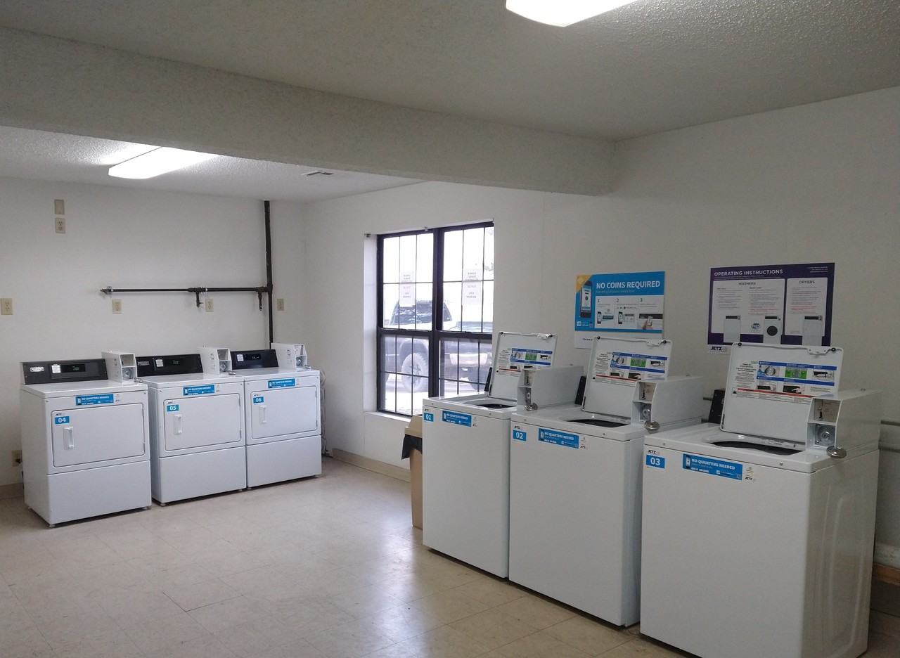 415 S Haverhill Rd #NA - Photo 7 of 7