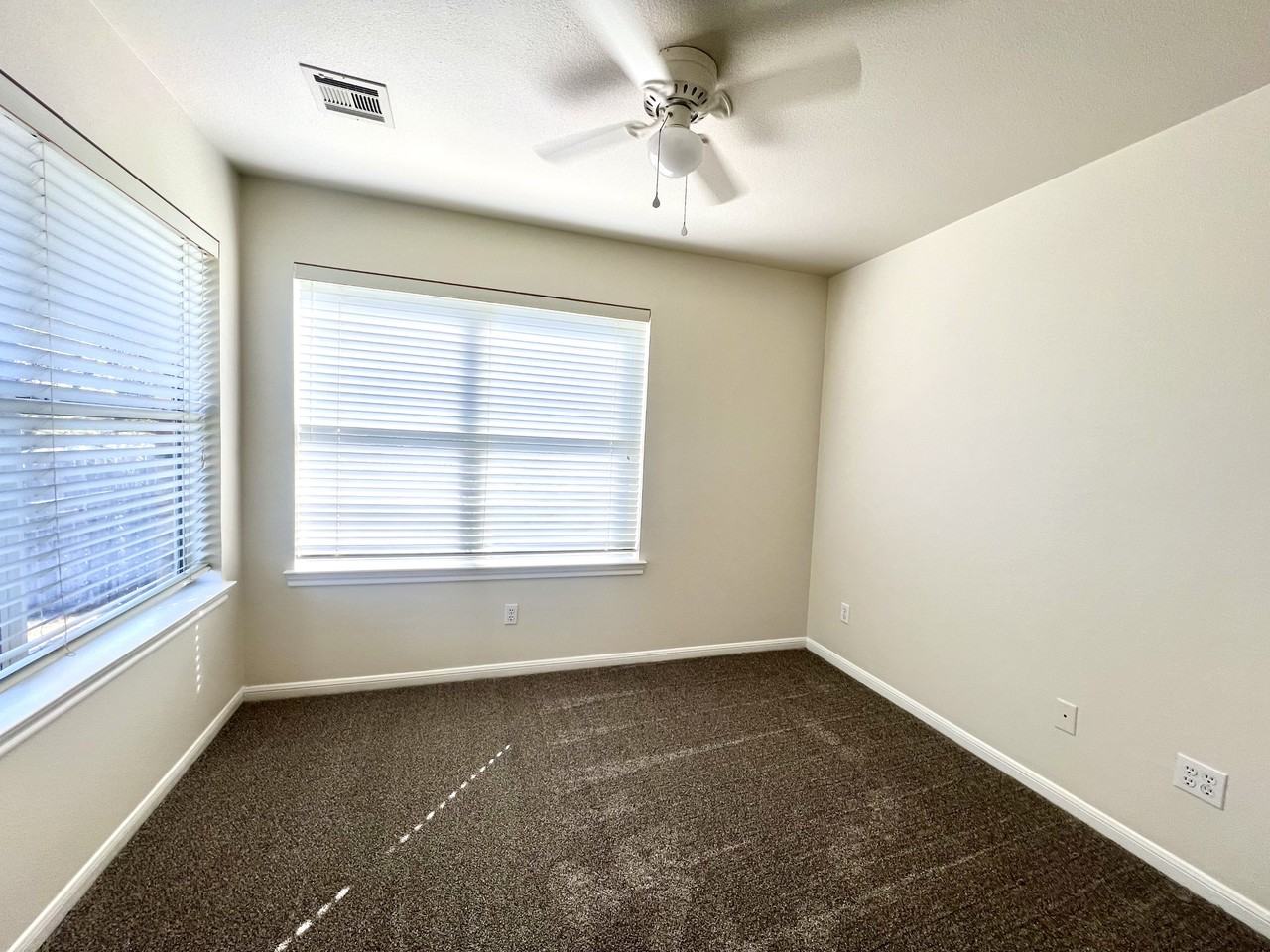 527 N Avenue Y #NA - Photo 6 of 13