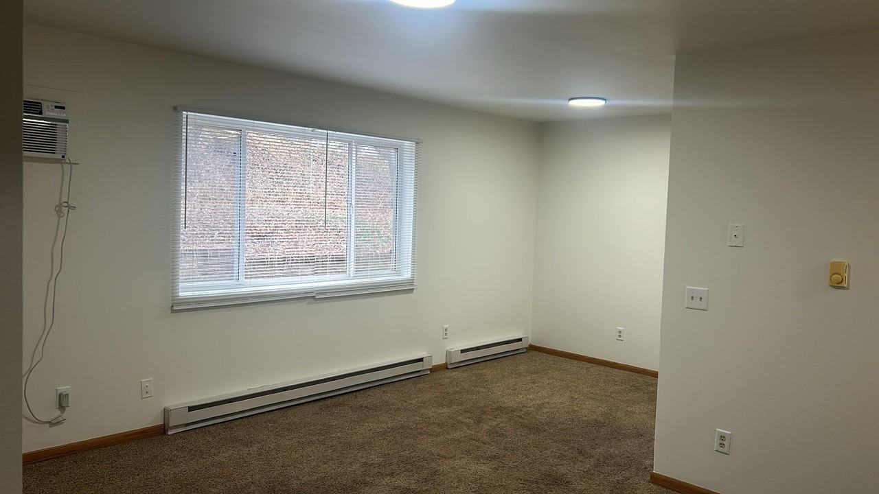 800 State Street - Photo 6 of 6