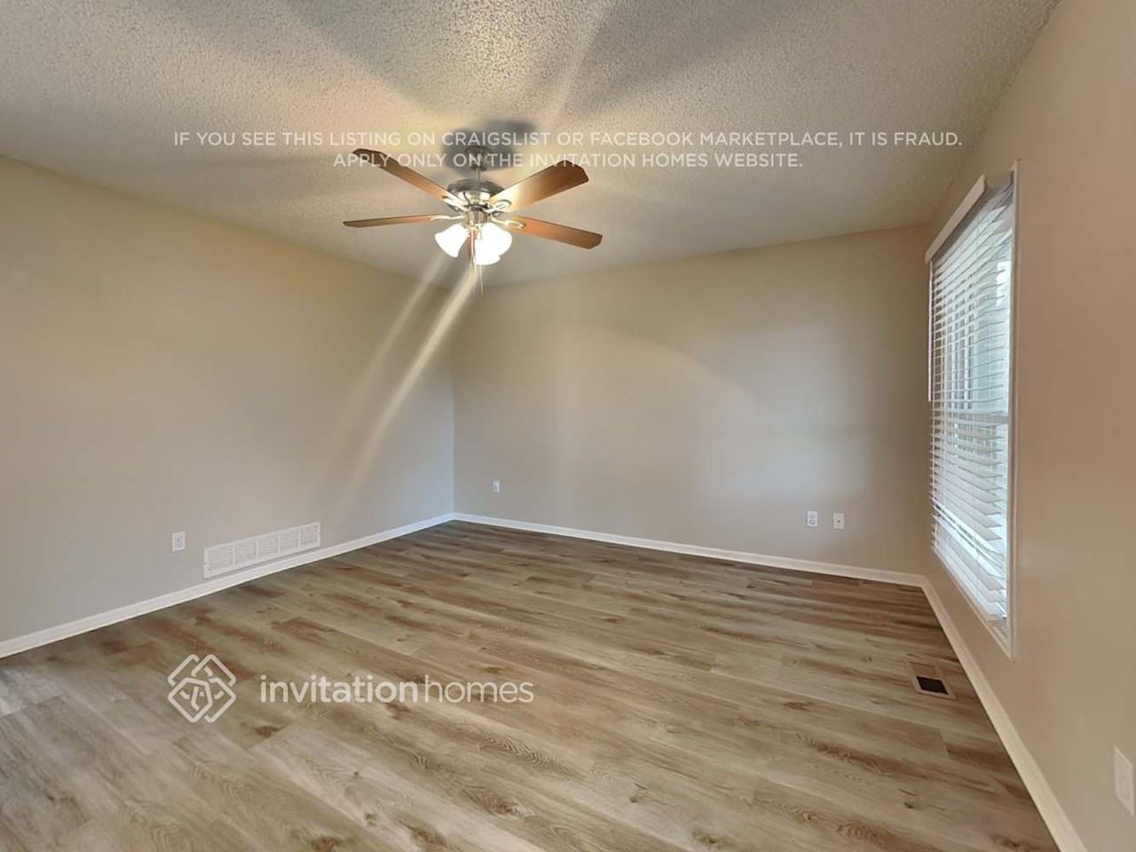 18290 E Hampden Pl - Photo 5 of 24