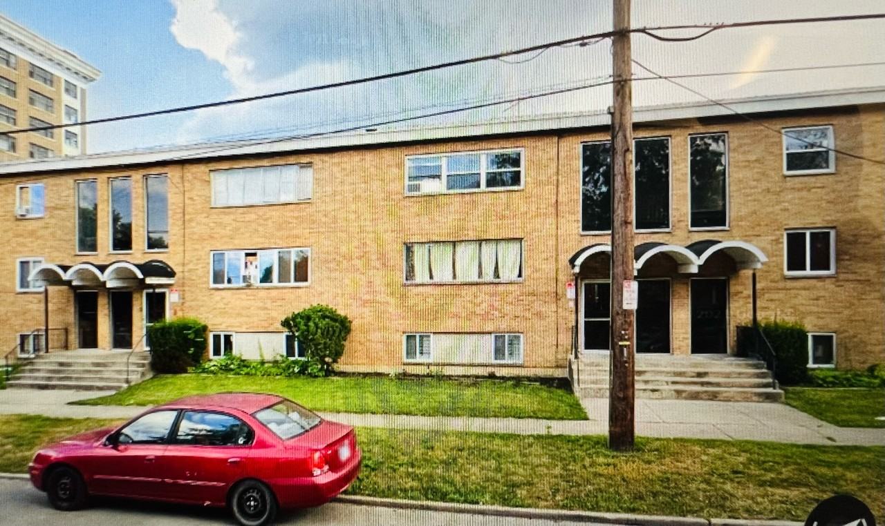 604 West Grand Avenue - Photo 6 of 50