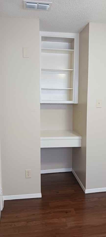 Crossings Apartments - Photo 4 of 42