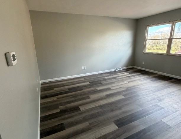 13040 Five Point Road - Photo 7 of 9