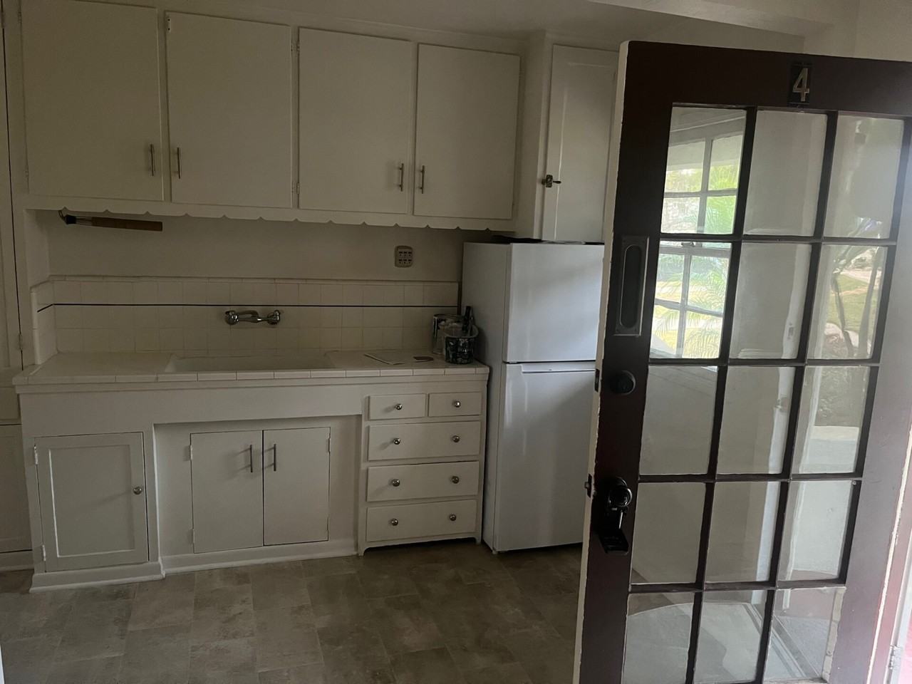 Evans Ave - Photo 5 of 10