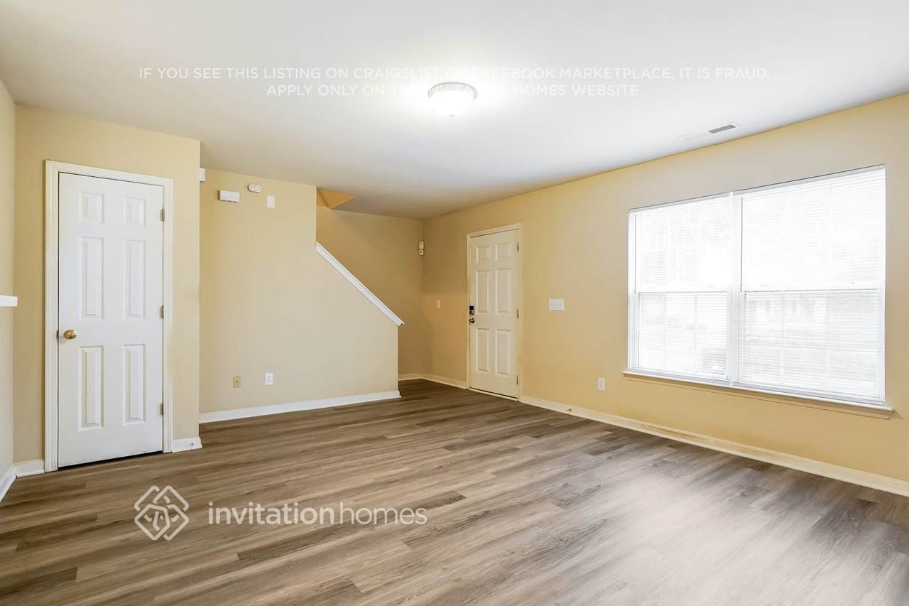 511 Lodestone Drive - Photo 4 of 18