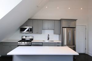 featured image of 14 Vinton St