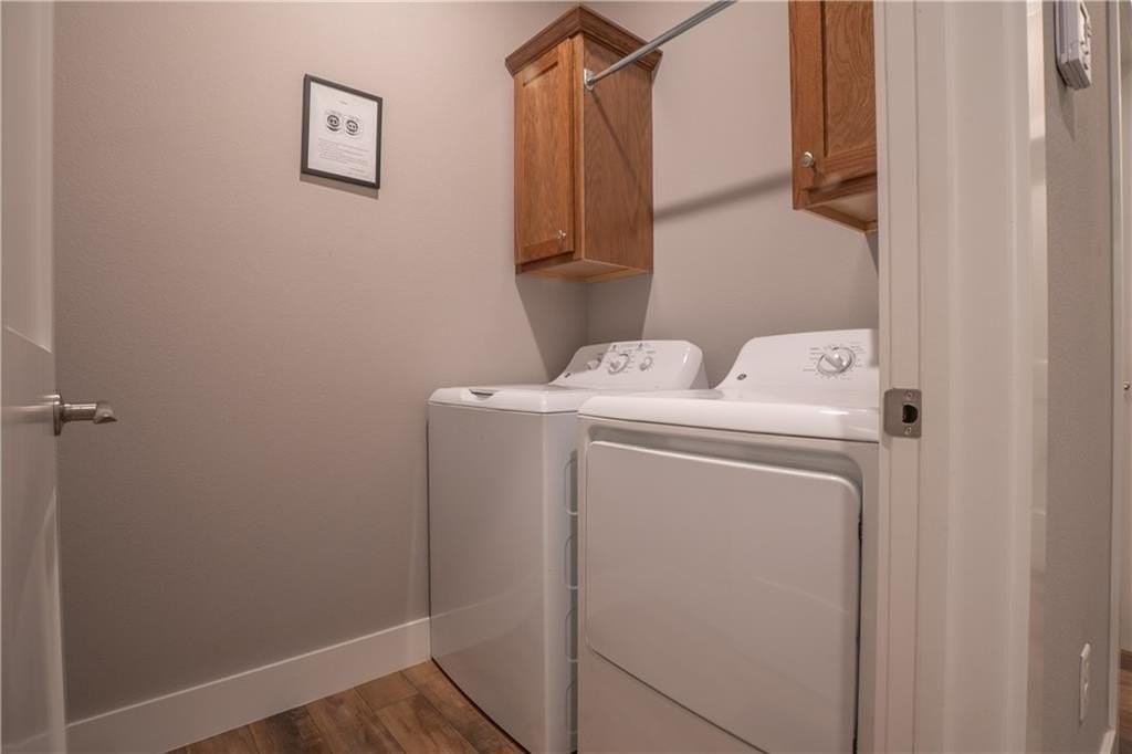 1723 Booker Cir - Photo 7 of 20