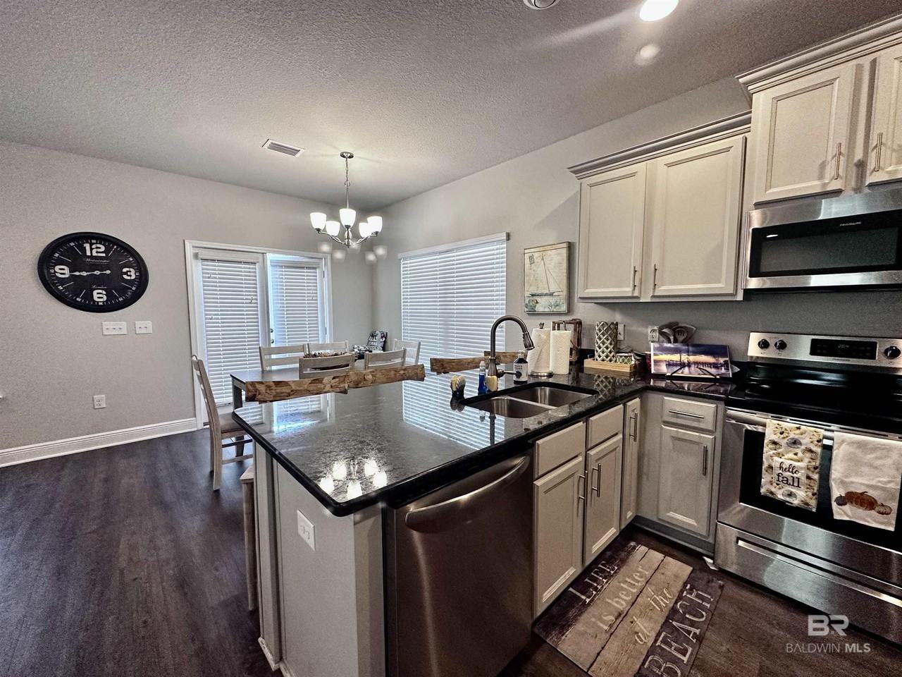 27451 Canal Rd - Photo 7 of 20