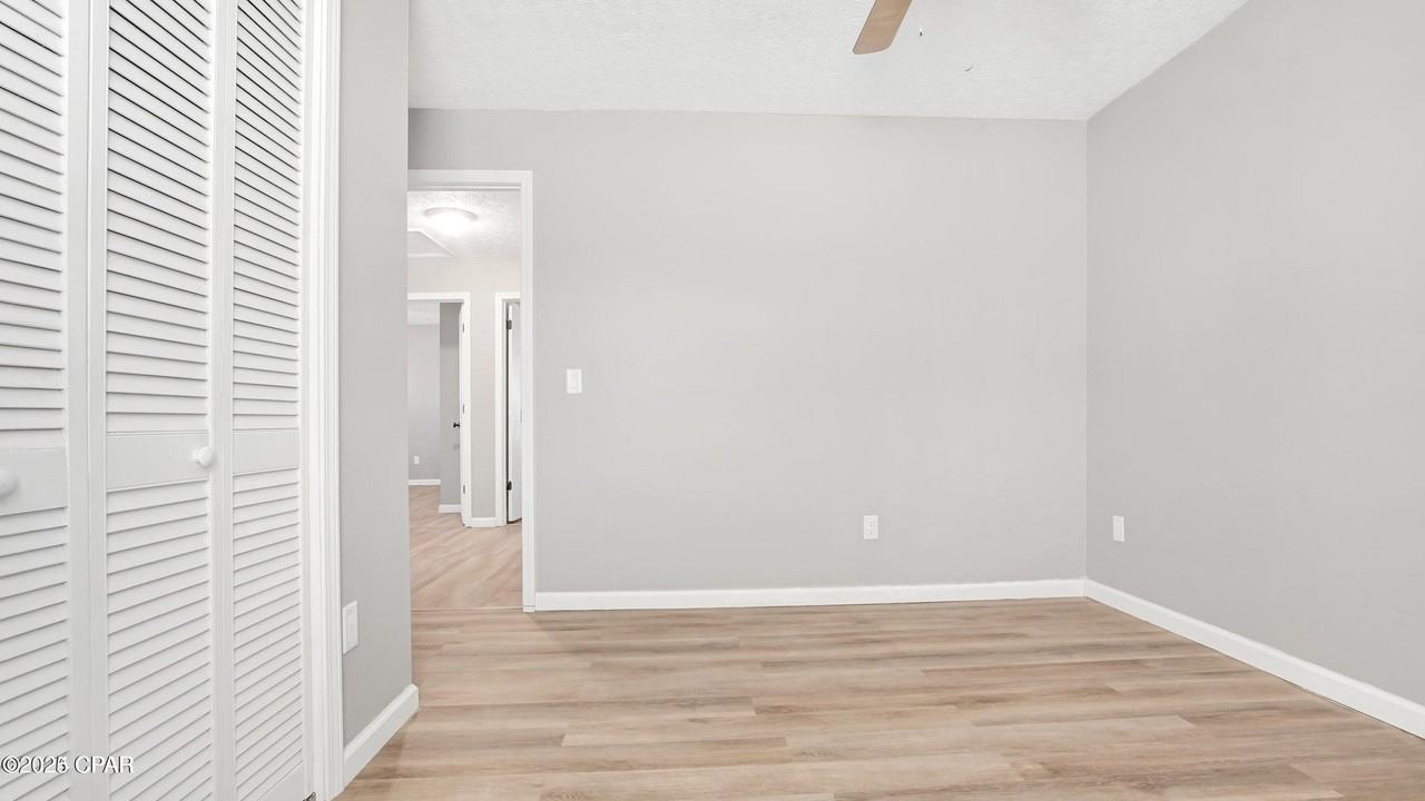 1028 Spring Avenue - Photo 5 of 11