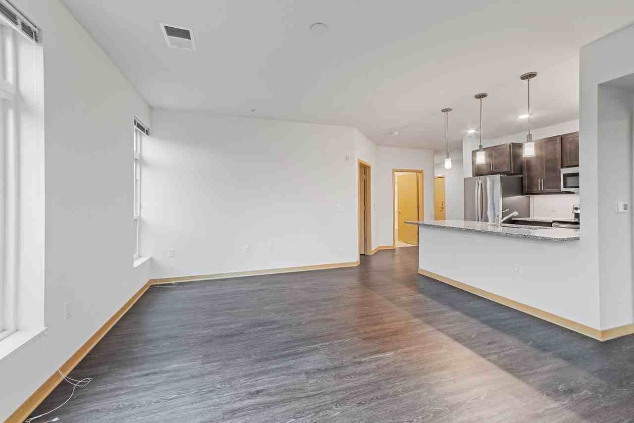 1121 South Park Street #312 - Photo 6 of 33