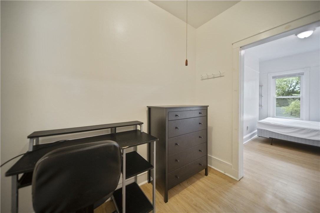 921 E State St - Photo 7 of 19