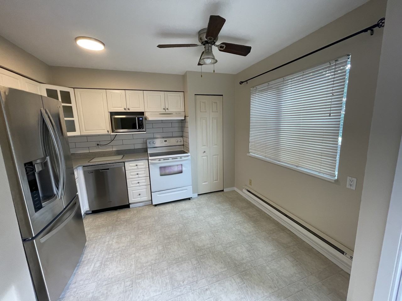 315 Highland Way - Photo 3 of 9