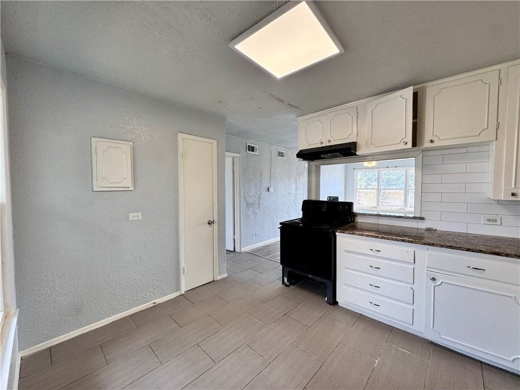 3120 Santa Fe St #12 - Photo 6 of 11