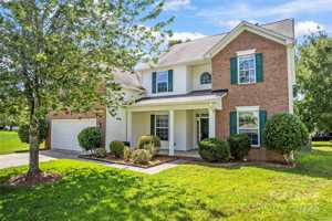 featured image of 2003 Red Carpet Court