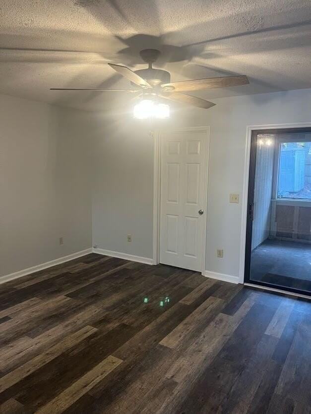 709 Bay Tree Circle - Photo 6 of 21