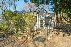 featured image of 2 Cross Highway