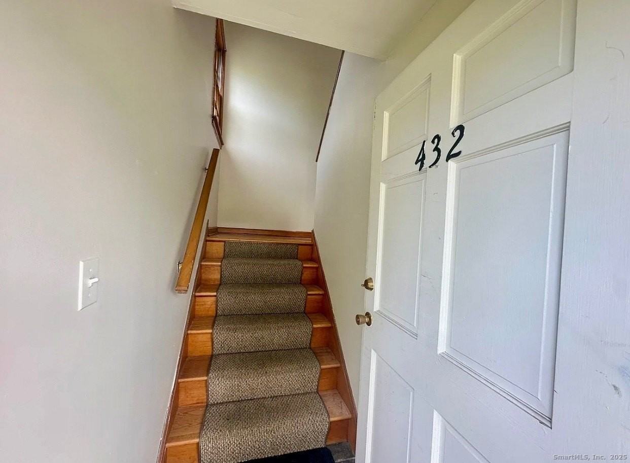 432 Wiklund Ave - Photo 4 of 19