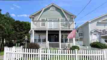 featured image of 35 Coolridge Road