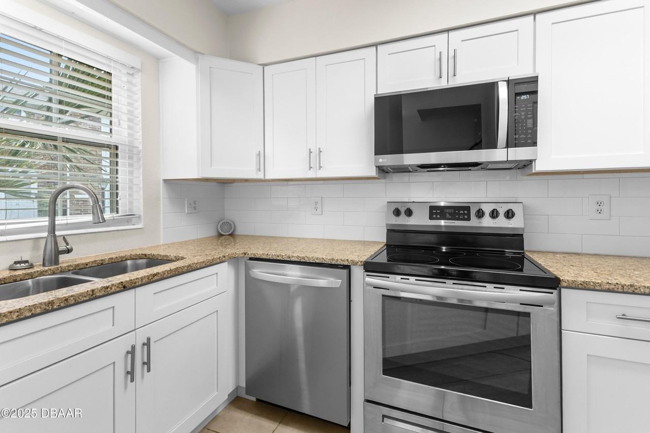 2200 S Palmetto Ave Unit B050 #B050 - Photo 3 of 18