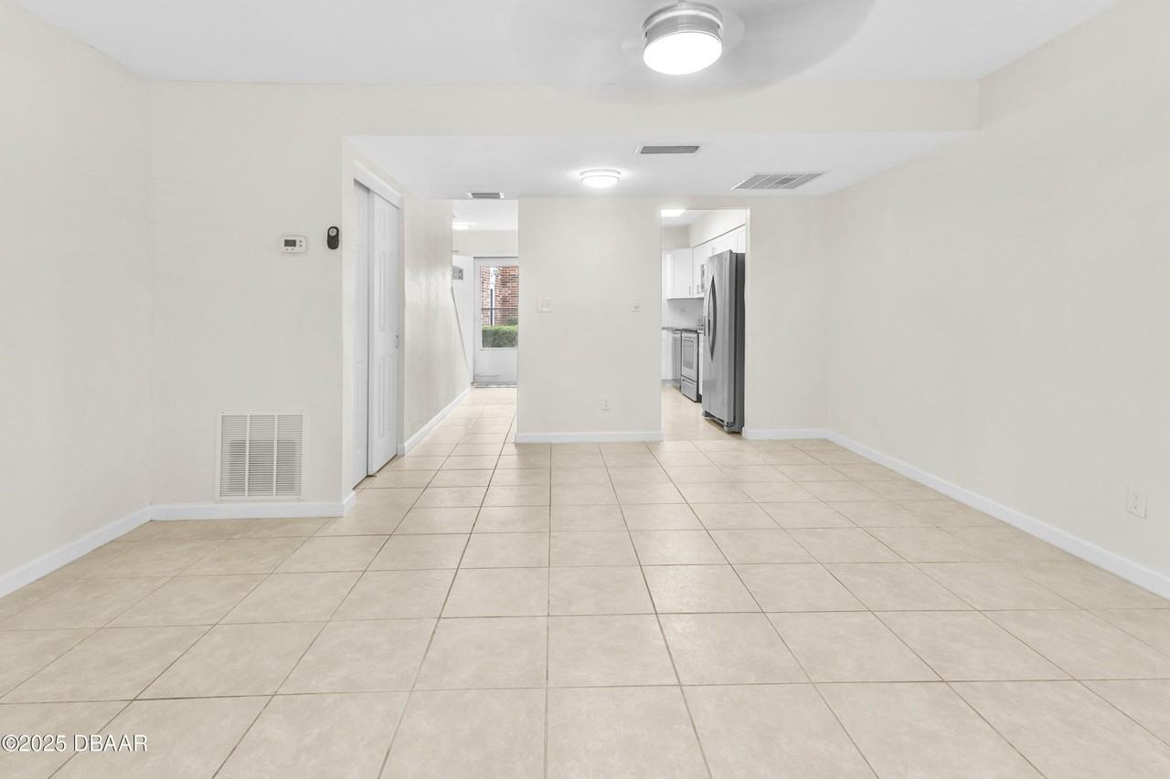 2200 S Palmetto Ave Unit B050 #B050 - Photo 5 of 18