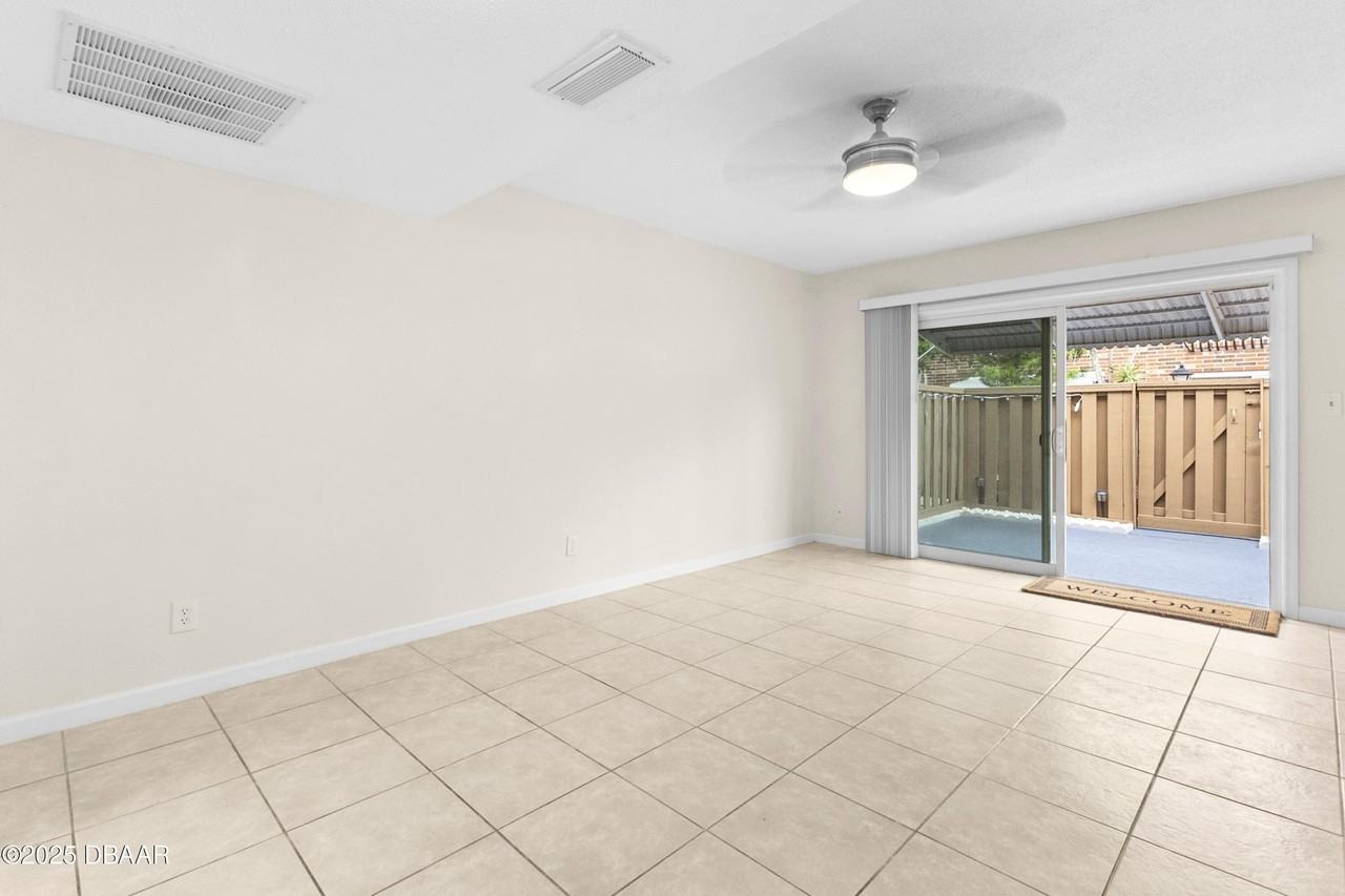 2200 S Palmetto Ave Unit B050 #B050 - Photo 6 of 18