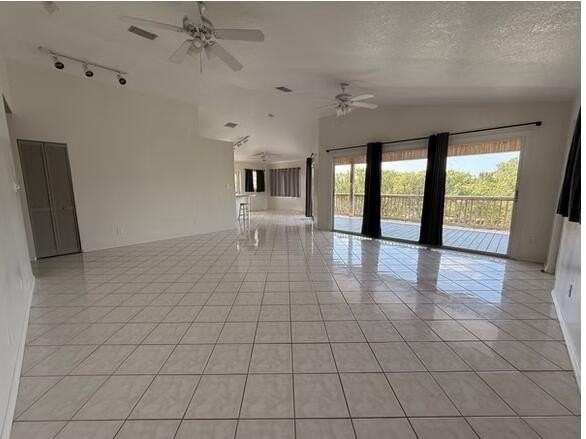 24840 Park Dr - Photo 5 of 17