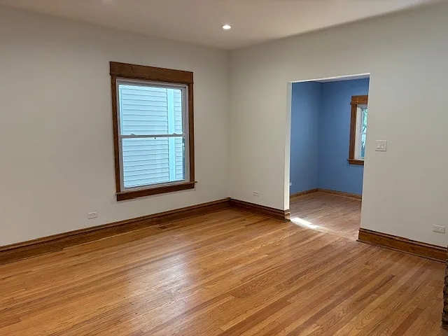 4508 North Christiana Avenue - Photo 4 of 10