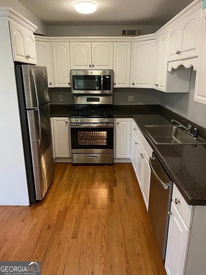 1280 Stillwood Drive Northeast #3 - Photo 5 of 17