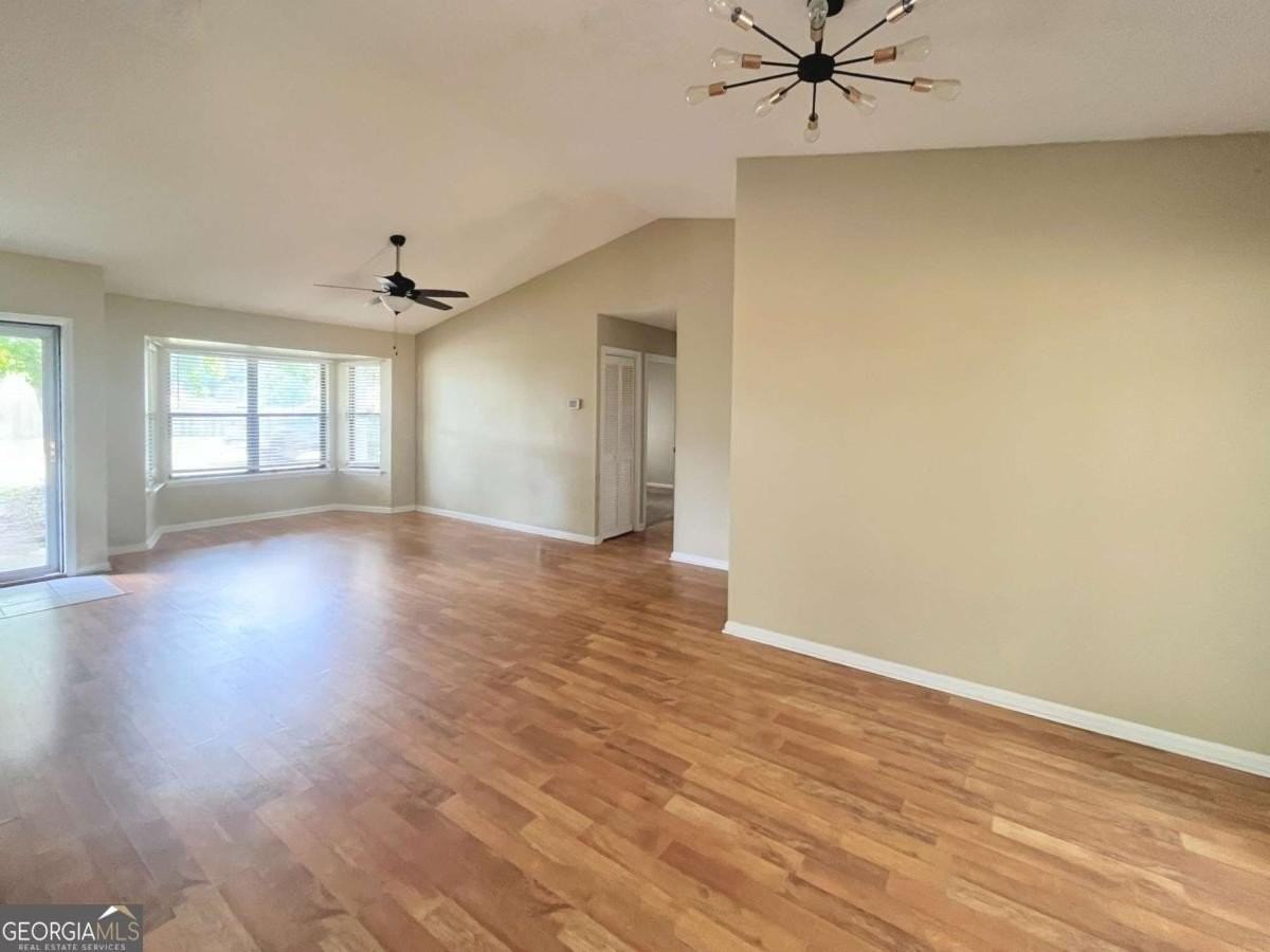 317 Lakeview Drive - Photo 7 of 50